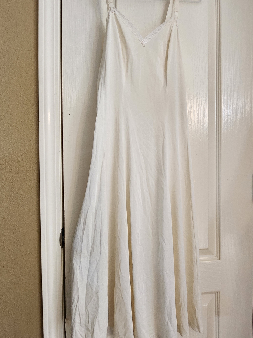 Sears Vintage Women's Cream Slip Dress